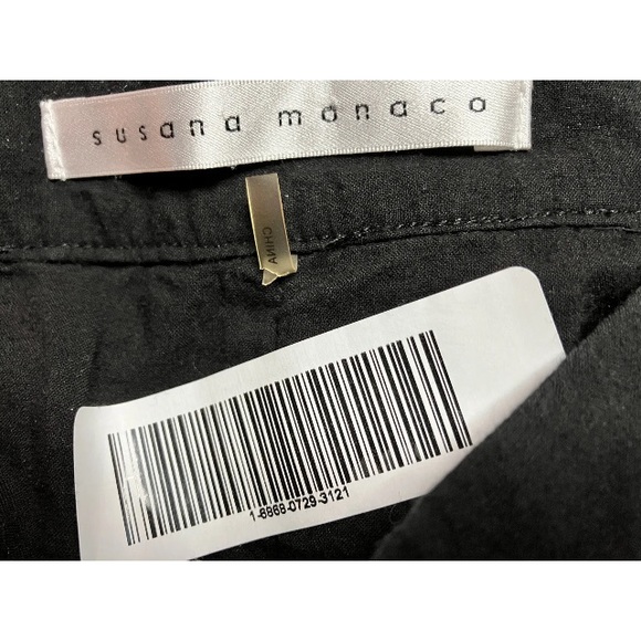 New Susana Monaco Black Eyelet Flat Front w/ Pockets Cotton Shorts Size 2 - Picture 6 of 6